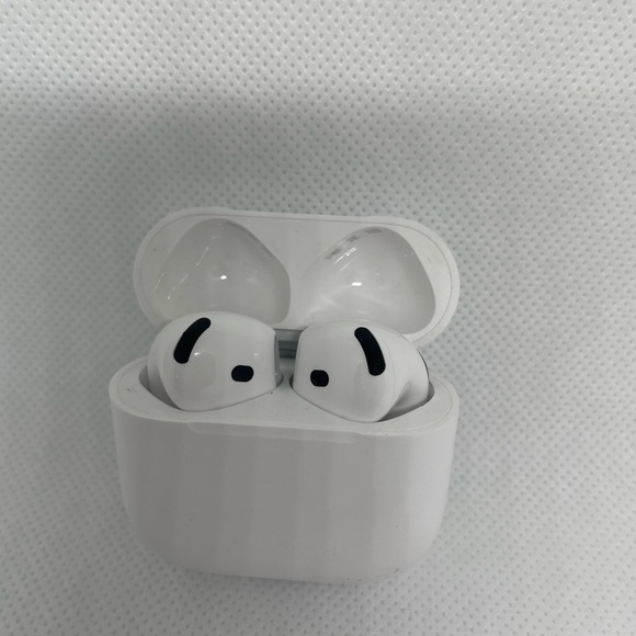 AirPods 4th Gen with ANC Active Noise Cancellation